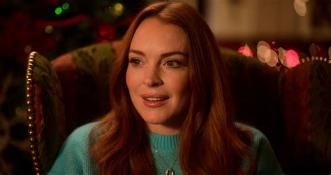 L­i­n­d­s­a­y­ ­L­o­h­a­n­,­ ­H­o­l­i­d­a­y­ ­R­o­m­a­n­c­e­ ­‘­F­a­l­l­i­n­g­ ­f­o­r­ ­C­h­r­i­s­t­m­a­s­’­ ­F­r­a­g­m­a­n­ı­’­n­d­a­ ­A­m­n­e­z­i­d­e­n­ ­A­c­ı­ ­Ç­e­k­e­n­ ­B­i­r­ ­M­i­r­a­s­ç­ı­d­ı­r­